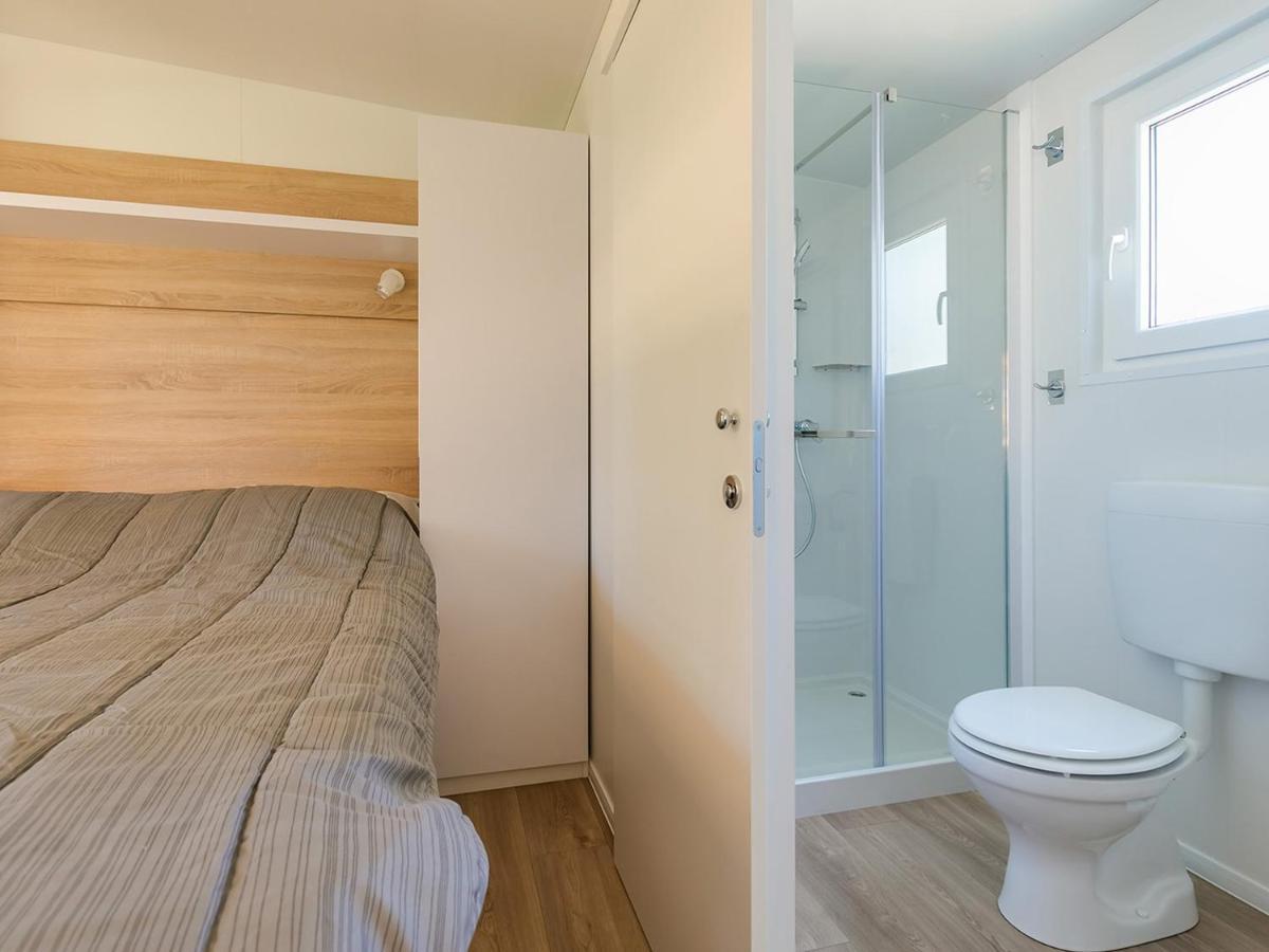 Adriamar Mobile Homes In Camping Park Умаг Экстерьер фото